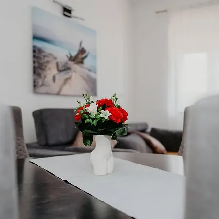 Appartement Modern With Terrace - Two Bedroom With Terrace